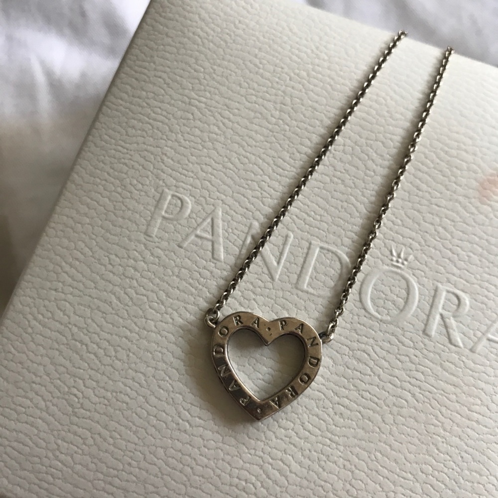 Pandora heart diamond necklace - Picture 3 of 3